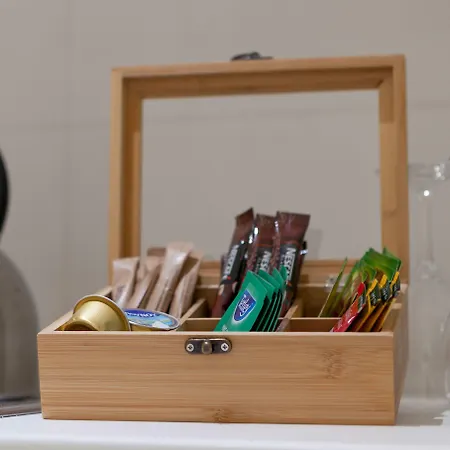 Myrtiana * 尼科西亚