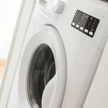 Myrtiana * 尼科西亚